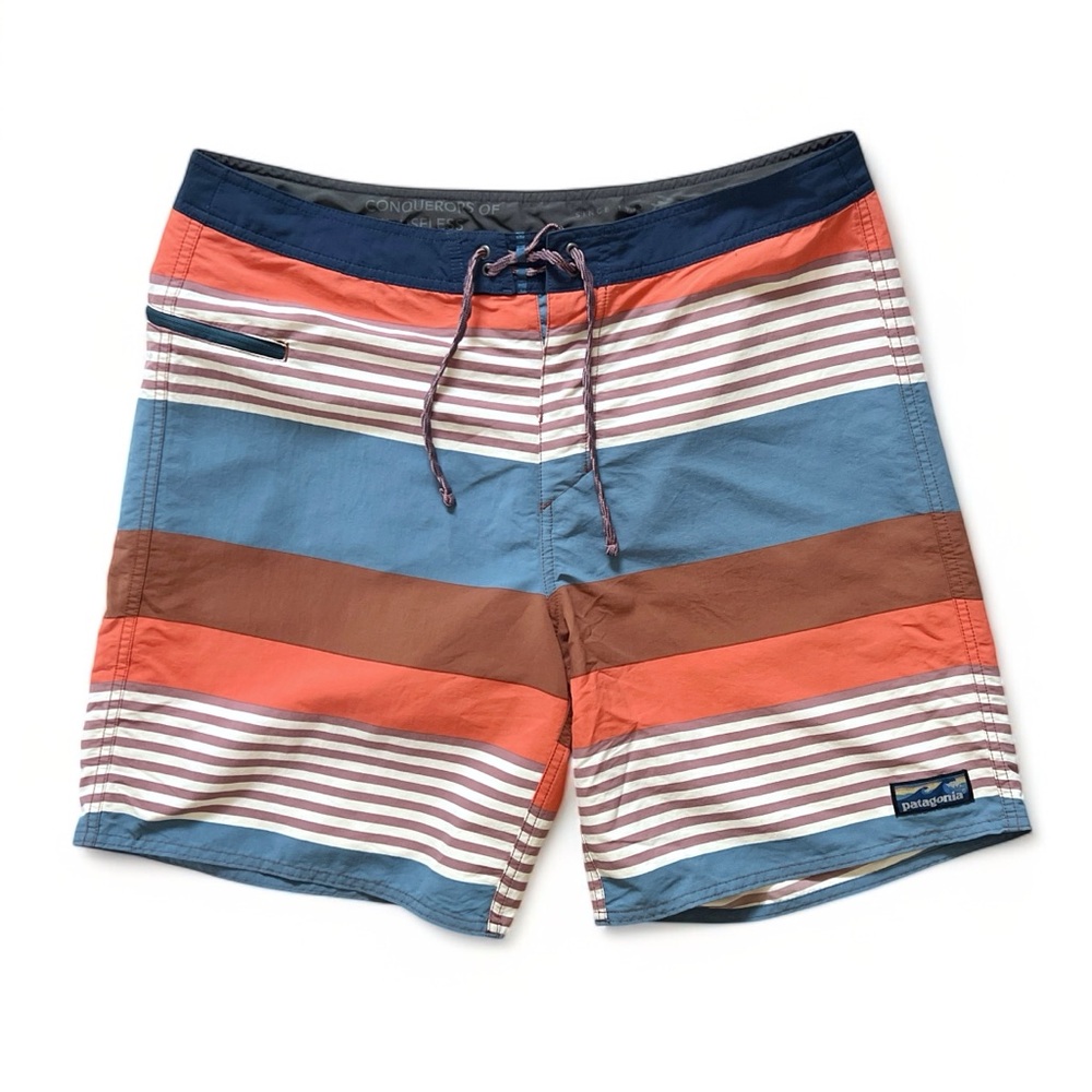 Patagonia Men's Wavefarer Boardshorts - 19" Size 36 EUC